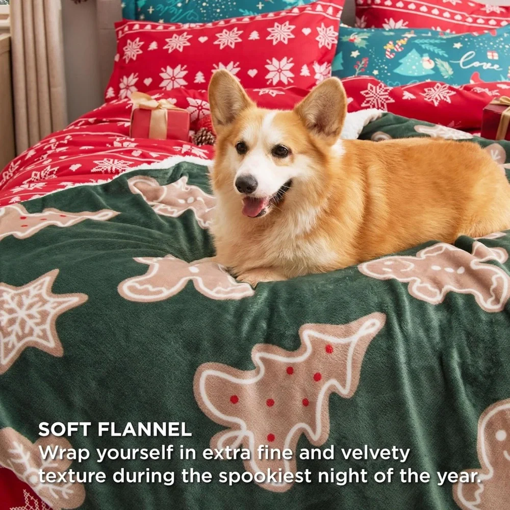 Festive Green Gingerbread Holiday Throw Blanket